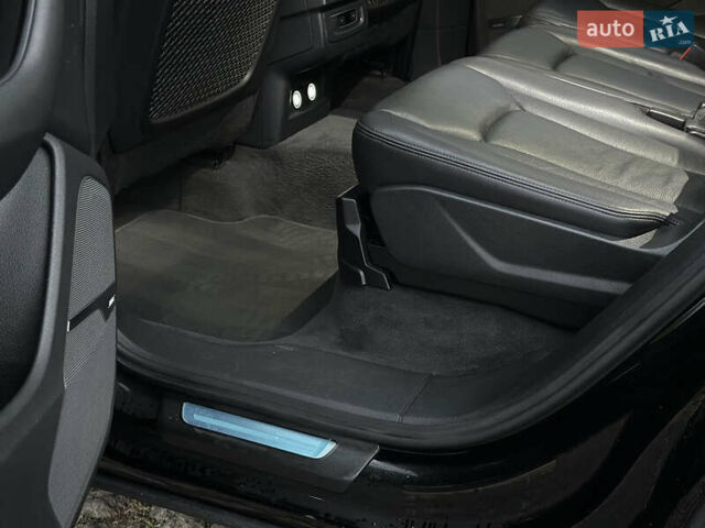 Черный Ауди Ку 7, объемом двигателя 0 л и пробегом 176 тыс. км за 24500 $, фото 16 на Automoto.ua