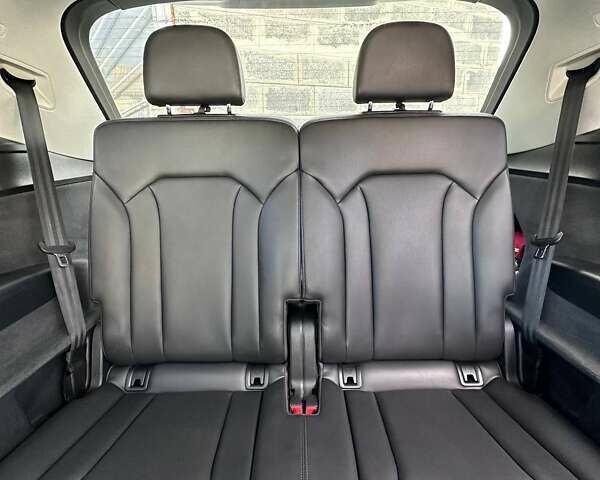 Черный Ауди Ку 7, объемом двигателя 3 л и пробегом 101 тыс. км за 30500 $, фото 18 на Automoto.ua