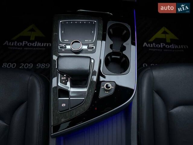 Чорний Ауді Ку 7, об'ємом двигуна 3 л та пробігом 137 тис. км за 37999 $, фото 46 на Automoto.ua