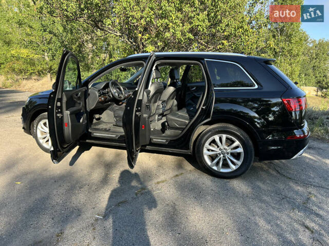 Черный Ауди Ку 7, объемом двигателя 3 л и пробегом 101 тыс. км за 30500 $, фото 8 на Automoto.ua