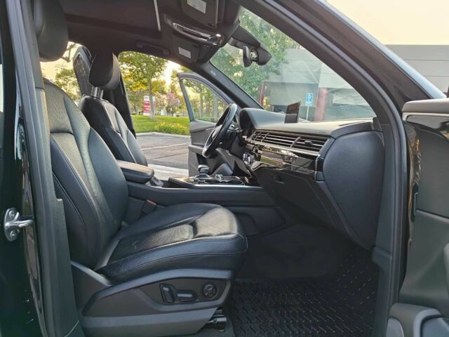 Чорний Ауді Ку 7, об'ємом двигуна 3 л та пробігом 72 тис. км за 14500 $, фото 11 на Automoto.ua