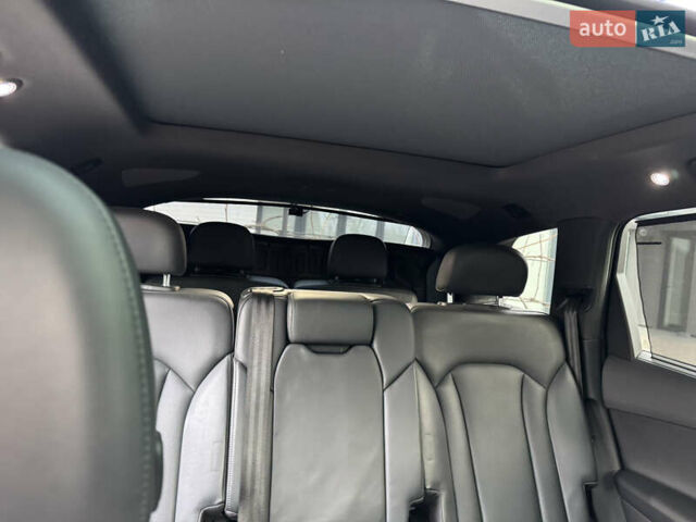 Черный Ауди Ку 7, объемом двигателя 3 л и пробегом 144 тыс. км за 33000 $, фото 28 на Automoto.ua