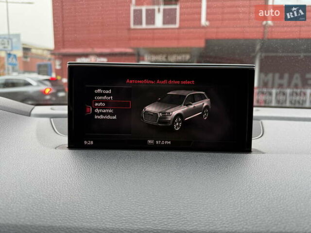 Черный Ауди Ку 7, объемом двигателя 3 л и пробегом 184 тыс. км за 39900 $, фото 33 на Automoto.ua