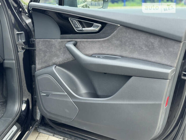 Черный Ауди Ку 7, объемом двигателя 2.97 л и пробегом 249 тыс. км за 40200 $, фото 36 на Automoto.ua