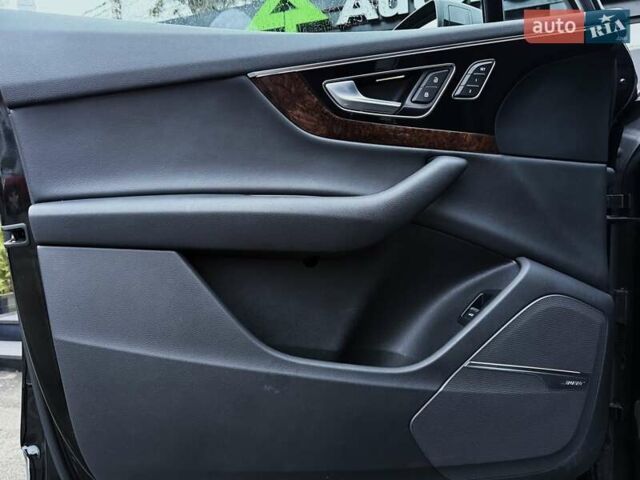 Черный Ауди Ку 7, объемом двигателя 3 л и пробегом 103 тыс. км за 28500 $, фото 27 на Automoto.ua