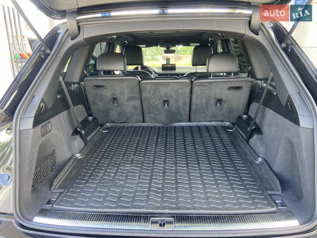 Ауди Ку 7 2018 в Виннице на Automoto.ua Черный Ауди Ку 7, объемом двигателя 3 л и пробегом 142 тыс. км за 29800 $, фото 17 на Automoto.ua