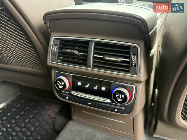 Чорний Ауді Ку 7, об'ємом двигуна 3 л та пробігом 68 тис. км за 36999 $, фото 10 на Automoto.ua