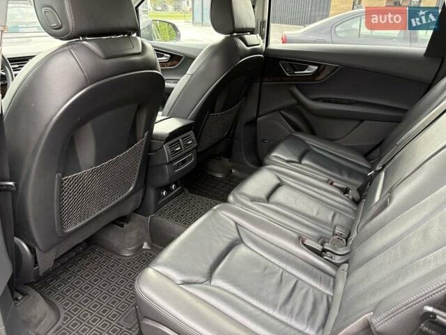 Ауді Ку 7 2018 у Луцьку на Automoto.ua Чорний Ауді Ку 7, об'ємом двигуна 3 л та пробігом 148 тис. км за 31000 $, фото 16 на Automoto.ua