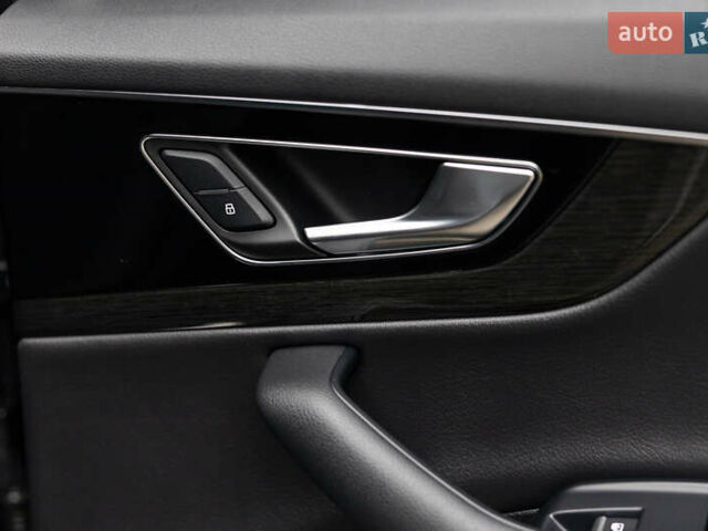 Чорний Ауді Ку 7, об'ємом двигуна 3 л та пробігом 238 тис. км за 23800 $, фото 88 на Automoto.ua