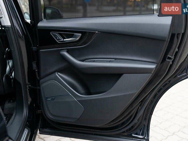 Чорний Ауді Ку 7, об'ємом двигуна 3 л та пробігом 238 тис. км за 23800 $, фото 87 на Automoto.ua