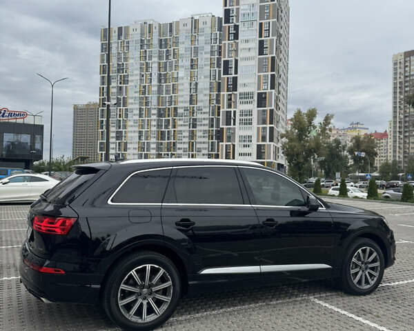 Черный Ауди Ку 7, объемом двигателя 1.98 л и пробегом 288 тыс. км за 23900 $, фото 4 на Automoto.ua