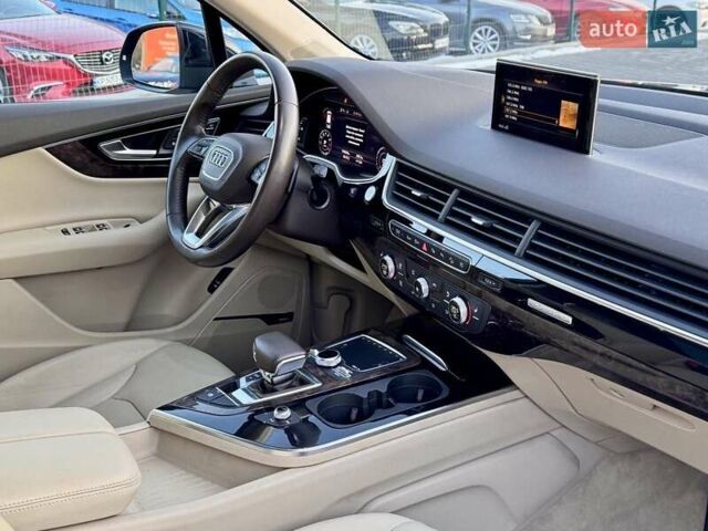 Чорний Ауді Ку 7, об'ємом двигуна 3 л та пробігом 180 тис. км за 24900 $, фото 15 на Automoto.ua