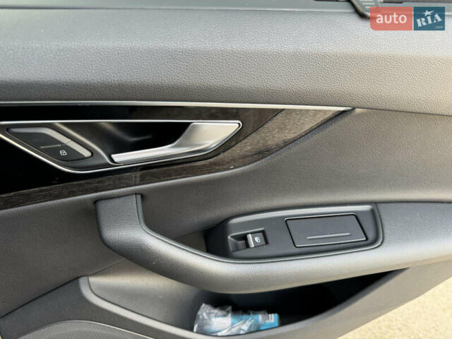 Черный Ауди Ку 7, объемом двигателя 3 л и пробегом 144 тыс. км за 33000 $, фото 16 на Automoto.ua