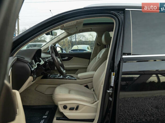 Чорний Ауді Ку 7, об'ємом двигуна 3 л та пробігом 117 тис. км за 31900 $, фото 15 на Automoto.ua