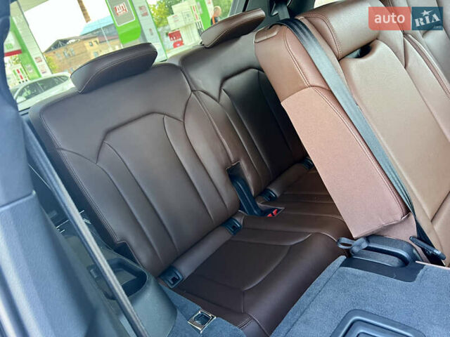 Черный Ауди Ку 7, объемом двигателя 3 л и пробегом 175 тыс. км за 29950 $, фото 32 на Automoto.ua