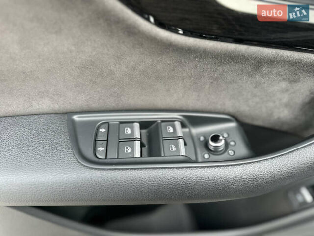 Черный Ауди Ку 7, объемом двигателя 2.97 л и пробегом 134 тыс. км за 42999 $, фото 10 на Automoto.ua