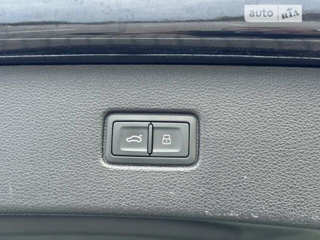 Черный Ауди Ку 7, объемом двигателя 2.97 л и пробегом 249 тыс. км за 40200 $, фото 44 на Automoto.ua