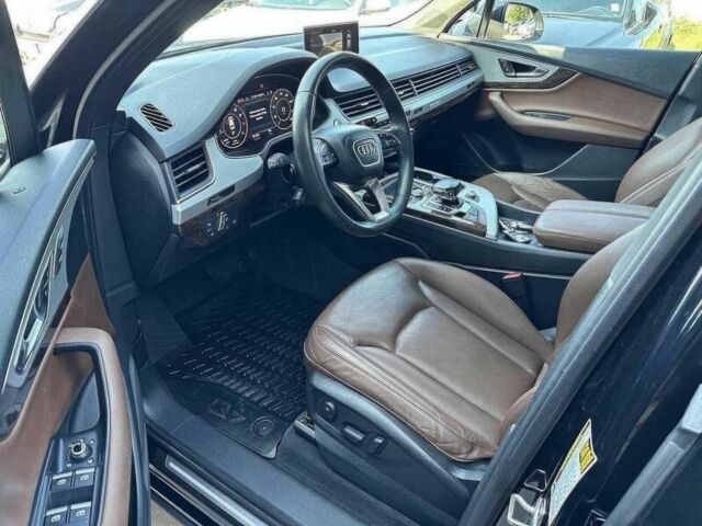 Черный Ауди Ку 7, объемом двигателя 2 л и пробегом 32 тыс. км за 6875 $, фото 7 на Automoto.ua