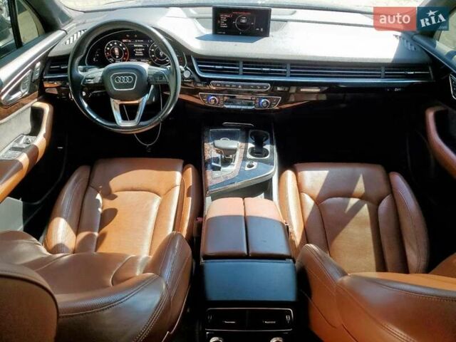 Ауді Ку 7 2018 у Луцьку на Automoto.ua Чорний Ауді Ку 7, об'ємом двигуна 3 л та пробігом 160 тис. км за 8500 $, фото 6 на Automoto.ua