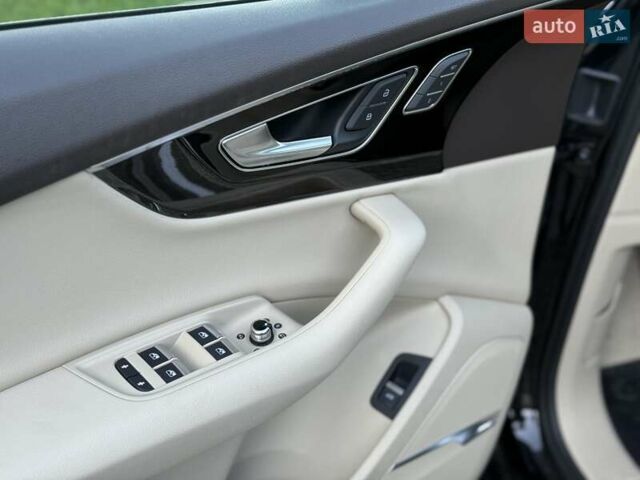 Ауди Ку 7 2018 в Львове на Automoto.ua Черный Ауди Ку 7, объемом двигателя 3 л и пробегом 162 тыс. км за 27999 $, фото 30 на Automoto.ua