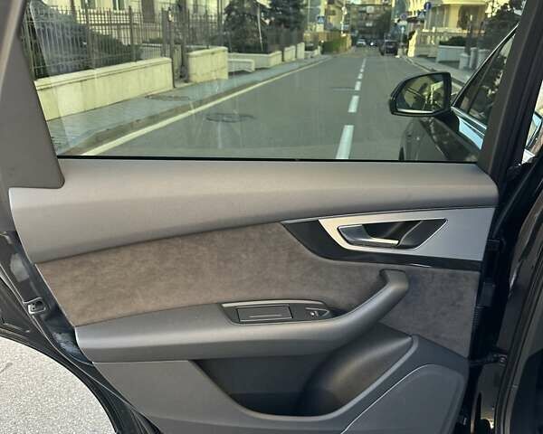 Чорний Ауді Ку 7, об'ємом двигуна 2.97 л та пробігом 57 тис. км за 53900 $, фото 23 на Automoto.ua