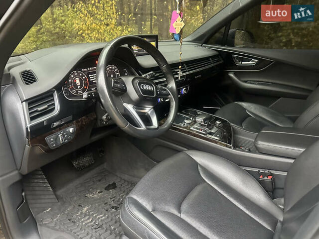 Чорний Ауді Ку 7, об'ємом двигуна 3 л та пробігом 191 тис. км за 29700 $, фото 15 на Automoto.ua