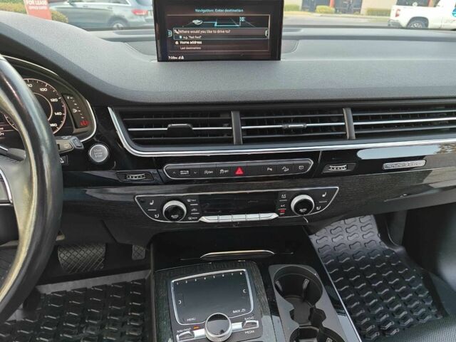 Чорний Ауді Ку 7, об'ємом двигуна 3 л та пробігом 72 тис. км за 14500 $, фото 21 на Automoto.ua