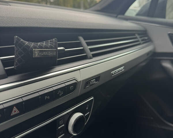 Черный Ауди Ку 7, объемом двигателя 1.98 л и пробегом 288 тыс. км за 23900 $, фото 15 на Automoto.ua