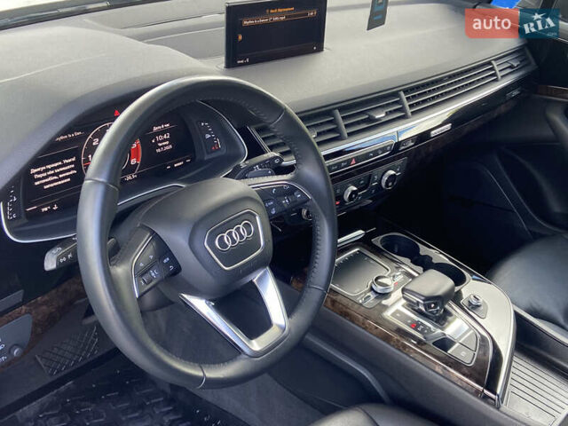 Ауди Ку 7 2018 в Виннице на Automoto.ua Черный Ауди Ку 7, объемом двигателя 3 л и пробегом 142 тыс. км за 29800 $, фото 18 на Automoto.ua