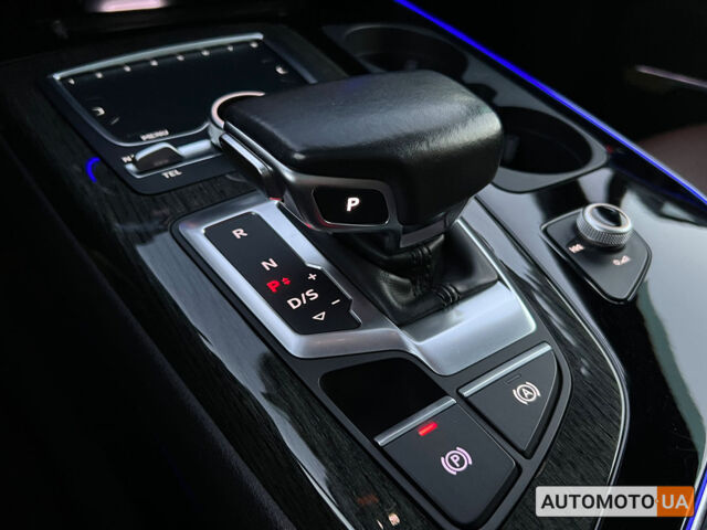 Черный Ауди Ку 7, объемом двигателя 3 л и пробегом 182 тыс. км за 51000 $, фото 24 на Automoto.ua