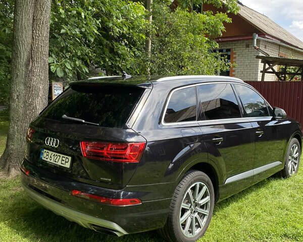 Черный Ауди Ку 7, объемом двигателя 1.98 л и пробегом 141 тыс. км за 30000 $, фото 3 на Automoto.ua