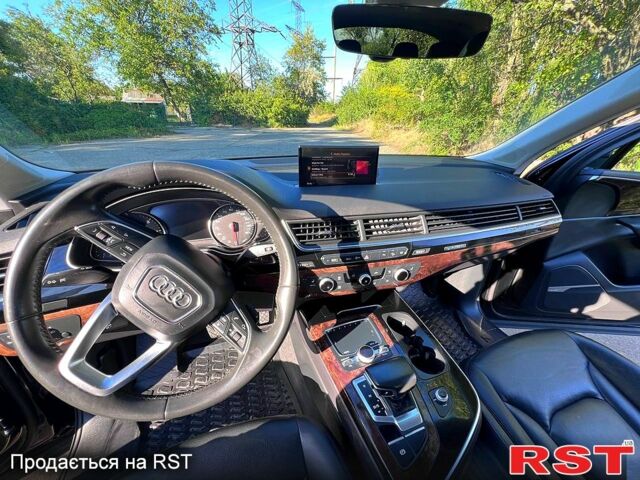 Черный Ауди Ку 7, объемом двигателя 3 л и пробегом 101 тыс. км за 30500 $, фото 6 на Automoto.ua