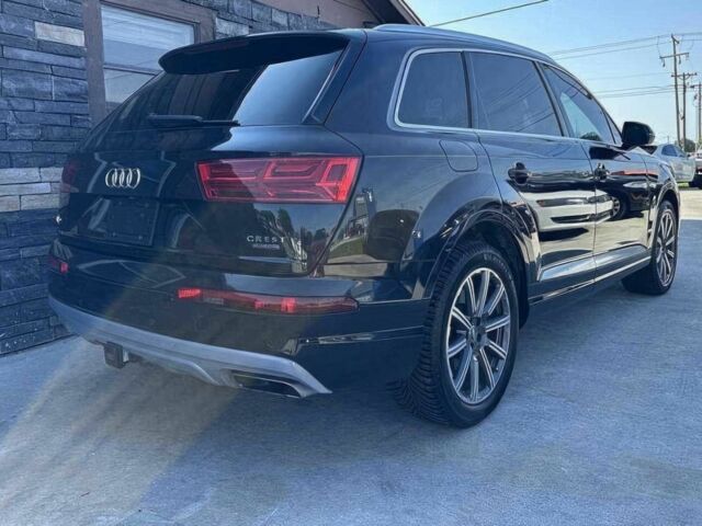 Черный Ауди Ку 7, объемом двигателя 2 л и пробегом 32 тыс. км за 6875 $, фото 4 на Automoto.ua