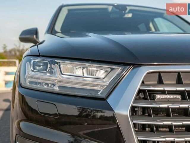 Черный Ауди Ку 7, объемом двигателя 3 л и пробегом 113 тыс. км за 29000 $, фото 2 на Automoto.ua