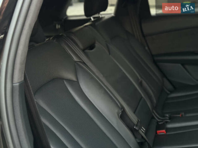 Черный Ауди Ку 7, объемом двигателя 3 л и пробегом 121 тыс. км за 35900 $, фото 18 на Automoto.ua