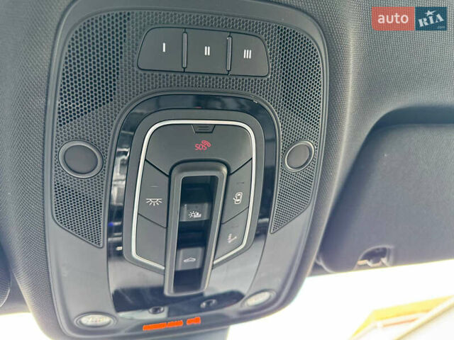 Черный Ауди Ку 7, объемом двигателя 3 л и пробегом 162 тыс. км за 26500 $, фото 20 на Automoto.ua