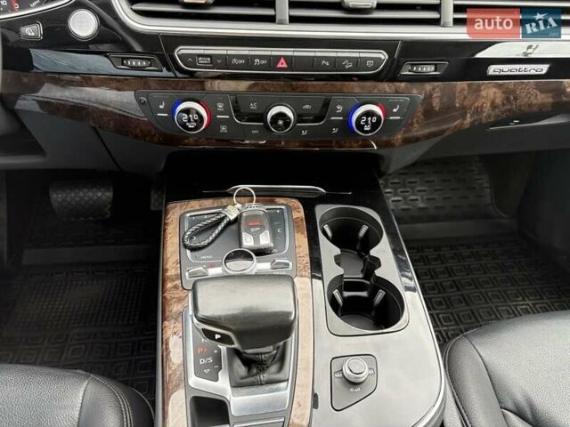 Ауді Ку 7 2018 у Луцьку на Automoto.ua Чорний Ауді Ку 7, об'ємом двигуна 3 л та пробігом 148 тис. км за 31000 $, фото 10 на Automoto.ua