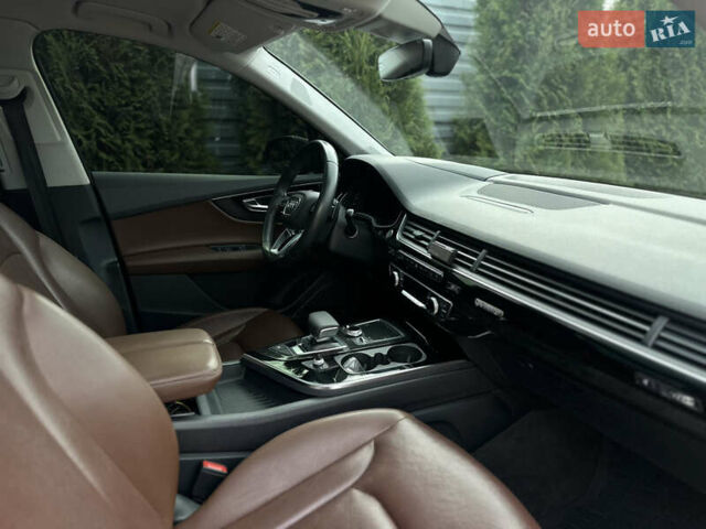 Черный Ауди Ку 7, объемом двигателя 3 л и пробегом 145 тыс. км за 34000 $, фото 9 на Automoto.ua