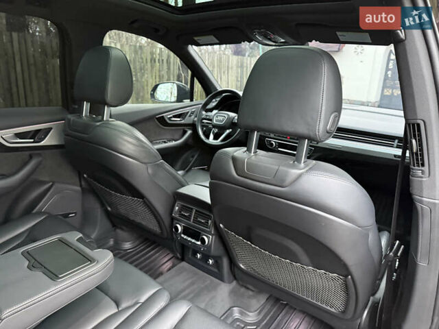 Чорний Ауді Ку 7, об'ємом двигуна 3 л та пробігом 137 тис. км за 36700 $, фото 126 на Automoto.ua