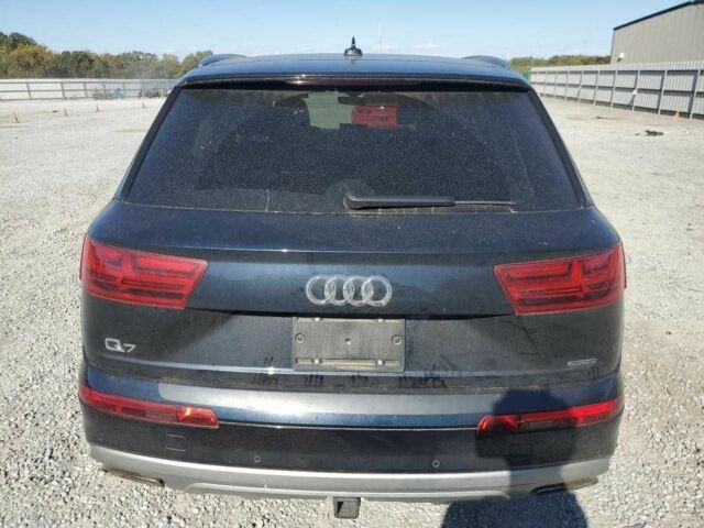 Черный Ауди Ку 7, объемом двигателя 2 л и пробегом 105 тыс. км за 6900 $, фото 5 на Automoto.ua