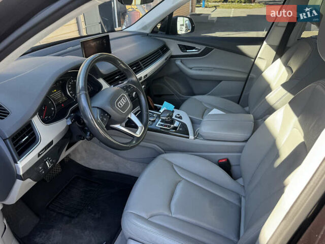 Ауди Ку 7 2018 в Киеве на Automoto.ua Черный Ауди Ку 7, объемом двигателя 2 л и пробегом 129 тыс. км за 32000 $, фото 25 на Automoto.ua