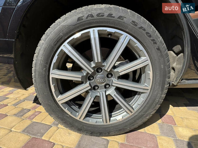 Ауди Ку 7 2018 в Харькове на Automoto.ua Черный Ауди Ку 7, объемом двигателя 3 л и пробегом 150 тыс. км за 36500 $, фото 9 на Automoto.ua