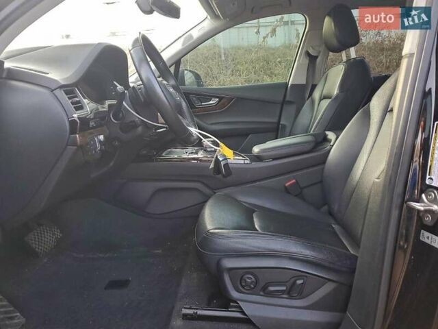 Черный Ауди Ку 7, объемом двигателя 3 л и пробегом 167 тыс. км за 8700 $, фото 6 на Automoto.ua
