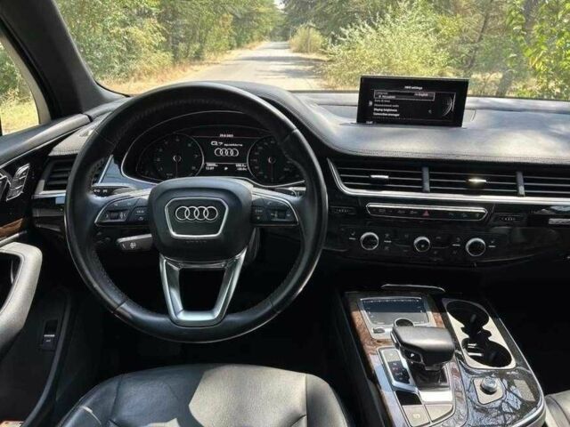 Чорний Ауді Ку 7, об'ємом двигуна 3 л та пробігом 95 тис. км за 18800 $, фото 7 на Automoto.ua