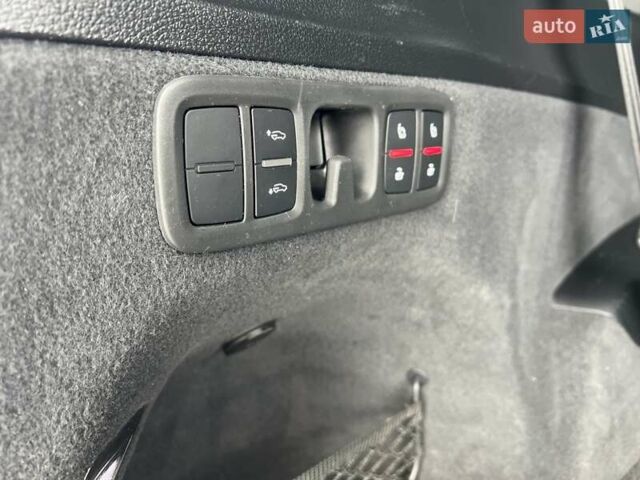 Чорний Ауді Ку 7, об'ємом двигуна 3 л та пробігом 121 тис. км за 37000 $, фото 34 на Automoto.ua