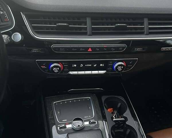 Черный Ауди Ку 7, объемом двигателя 3 л и пробегом 143 тыс. км за 32900 $, фото 27 на Automoto.ua