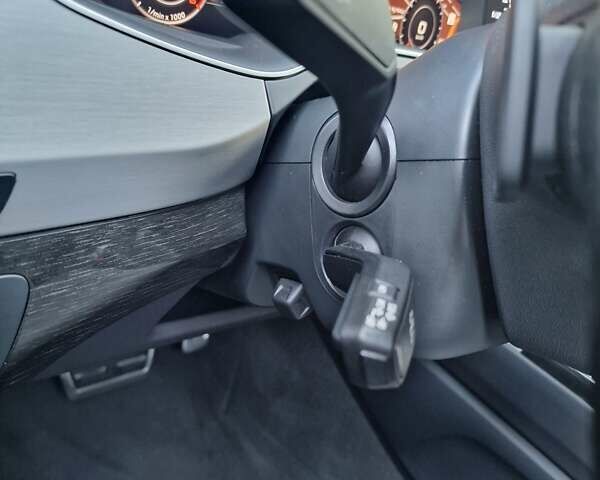 Черный Ауди Ку 7, объемом двигателя 2.97 л и пробегом 190 тыс. км за 45000 $, фото 64 на Automoto.ua