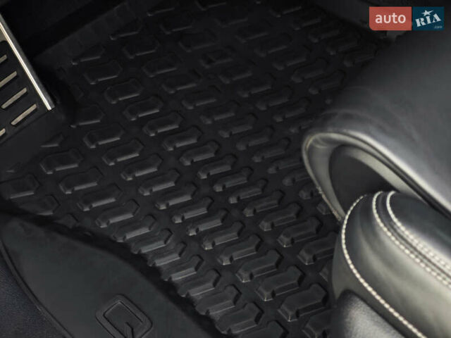 Черный Ауди Ку 7, объемом двигателя 3 л и пробегом 219 тыс. км за 45500 $, фото 23 на Automoto.ua