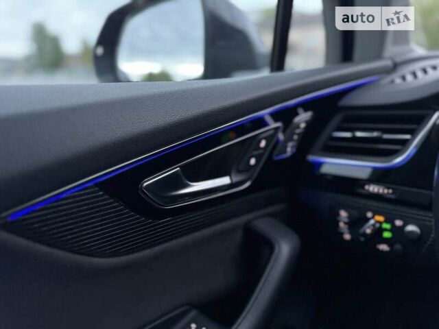 Черный Ауди Ку 7, объемом двигателя 2.97 л и пробегом 249 тыс. км за 40200 $, фото 21 на Automoto.ua