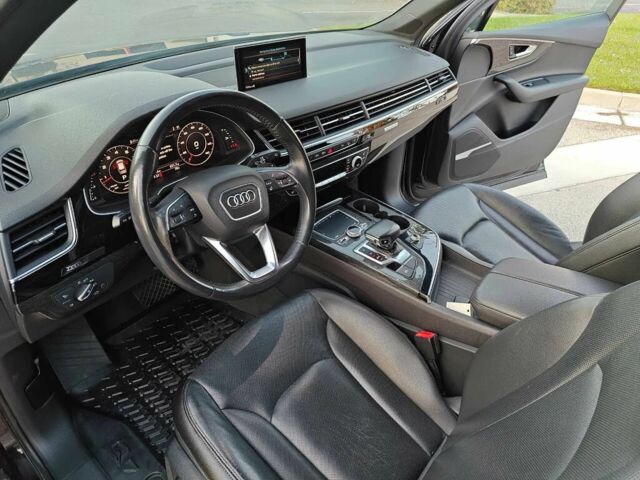 Чорний Ауді Ку 7, об'ємом двигуна 3 л та пробігом 72 тис. км за 14500 $, фото 8 на Automoto.ua